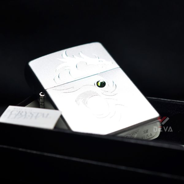 Zippo Satin Khắc Rồng Thần Đính Đá ZN70
