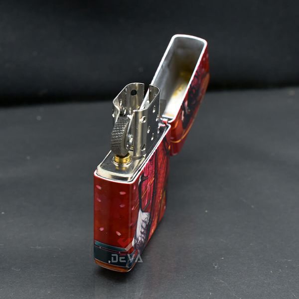 Zippo Hộp Mica Sơn Chủ Đề Hoạt Hình Cô Gái Mặc Hán Phục ZN124