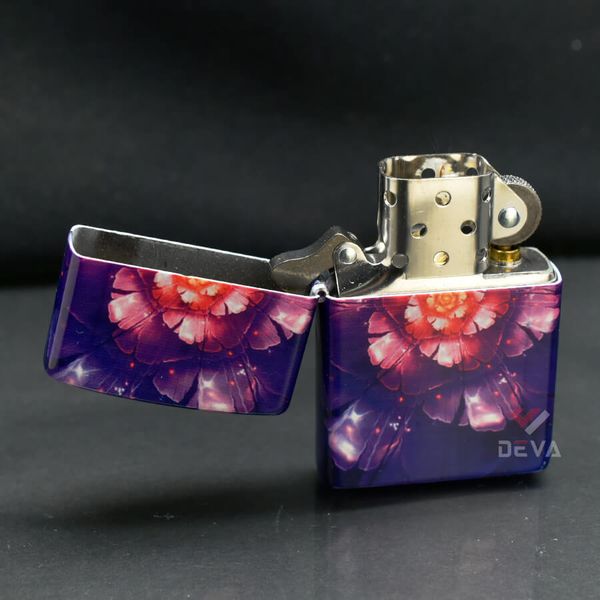 Zippo Hộp Mica Sơn Chủ Đề Nhất Niệm Hoa Khai ZN130