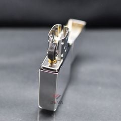 Zippo Tái Bản 1935 Bản Lề Ngoài Vân Nhỏ Kẻ Dọc ZN197
