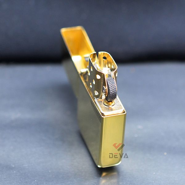 Zippo Tái Bản 1941 Mạ Vàng Viền Nắp ZN61