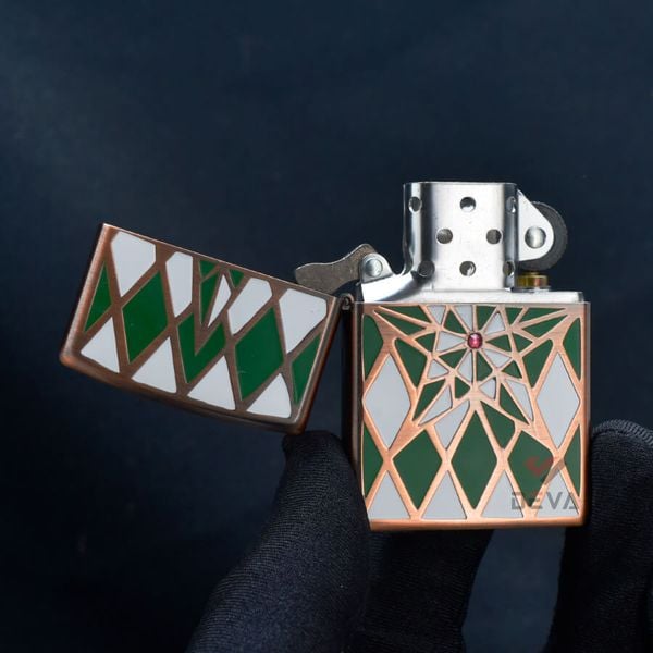 Zippo Tạo Hình Hoa Văn Ngôi Sao Sơn Màu ZN265