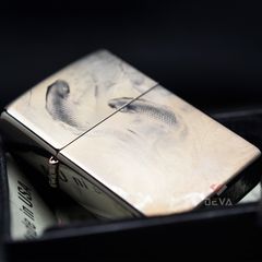 Zippo Tranh Thủy Mặc Cá Chép Vượt Vũ Môn ZK10