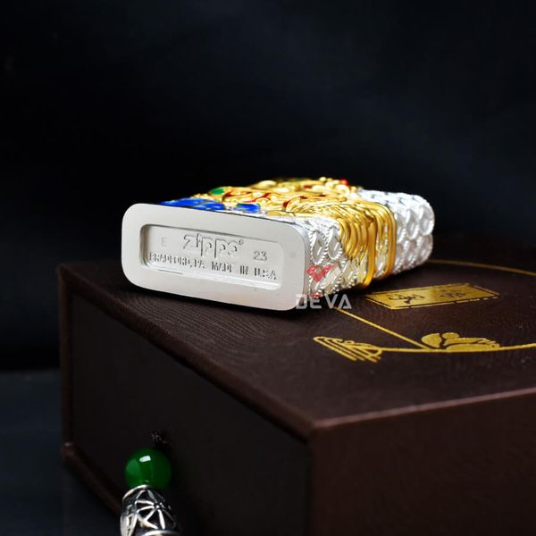 Zippo Vỏ Dày Ốp Nổi Kỳ Lân Đầu Rồng ZN84