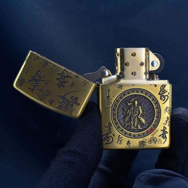 Zippo Armor Khắc Hình Ông Thọ Trong Bộ Ba Phúc Lộc Thọ ZD13