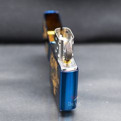 Zippo Xanh Sapphire Khắc Hình Rồng Bay Mạ Vàng ZK07