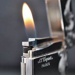 Bật lửa Dupont Paris hoa văn vàng D22V