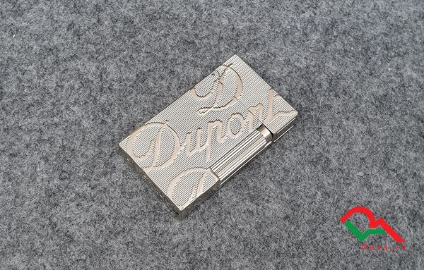 Bật lửa ST Dupont Hong Kong chữ nổi màu vàng D92