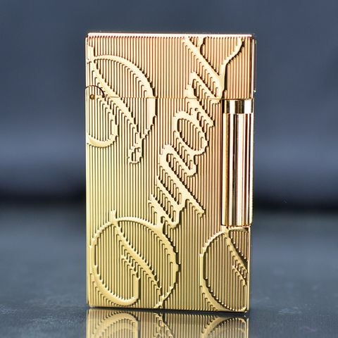 Bật lửa ST Dupont Hong Kong chữ nổi màu vàng D92