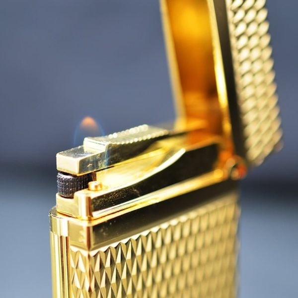 Bật lửa Dupont kẻ Caro D69