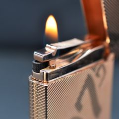 Dupont biểu tượng 007 chìm D189