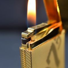 Dupont biểu tượng 007 chìm D189