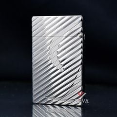 Bật lửa Dupont bạc kẻ chéo lượn sóng chữ D cách điệu D150T