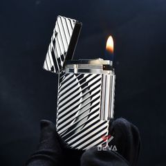 Bật lửa Dupont bạc kẻ chéo lượn sóng chữ D cách điệu D150T