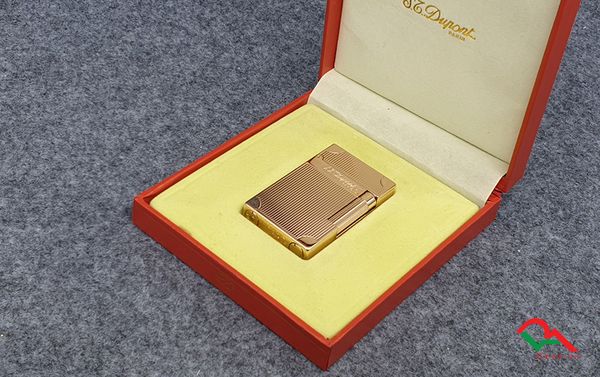 Bật lửa Dupont kẻ chặn 4 góc D75