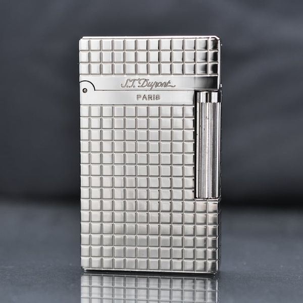 Bật lửa Dupont trắng kẻ vuông trắng D138