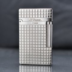 Bật lửa Dupont trắng kẻ vuông trắng D138