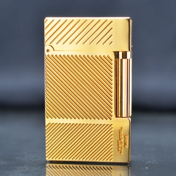 Bật lửa ST Dupont kẻ chìm vân chéo D93