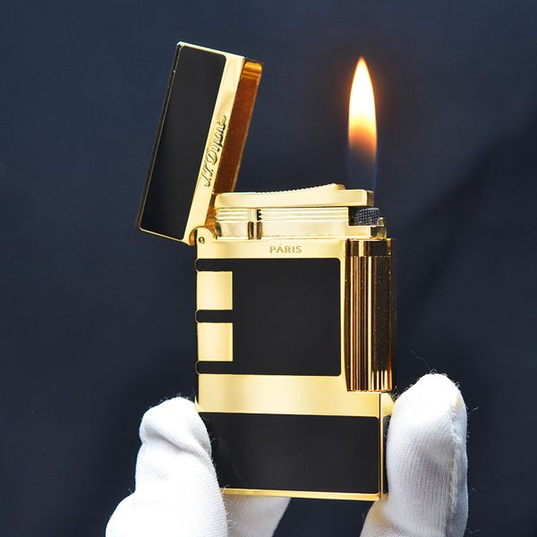 Bật lửa ST Dupont mảng sơn mài đen viền vàng D205