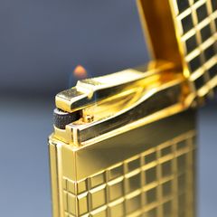 Bật lửa ST Dupont Supper  Ô Vuông nổi D182