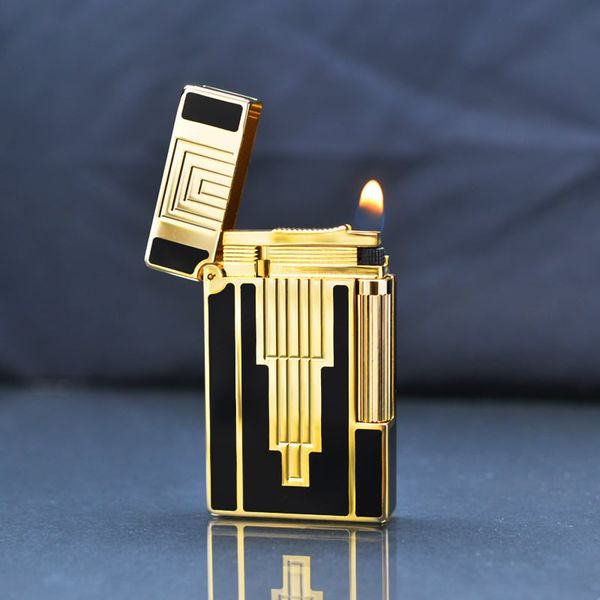Bật lửa ST Dupont Sơn Mài Hình Tháp Ngược D79