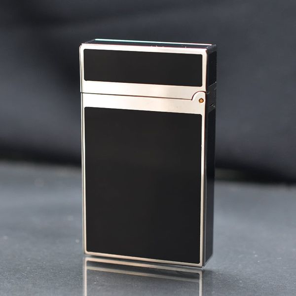 Bật lửa Dupont sơn mài hình hổ D11