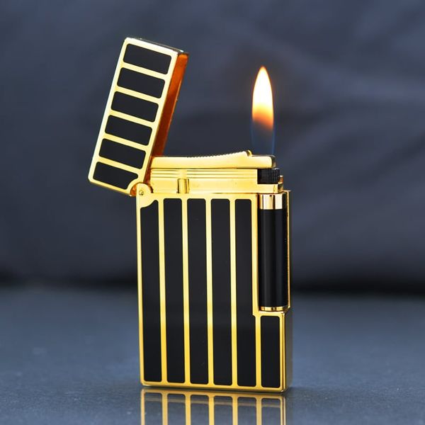 Bật lửa Dupont kẻ dọc sơn mài D84