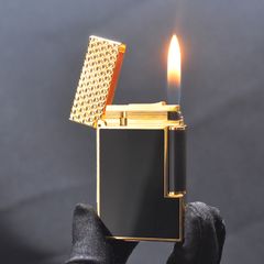 Bật lửa ST Dupont sơn mài đen nắp hoa văn tam giác D232