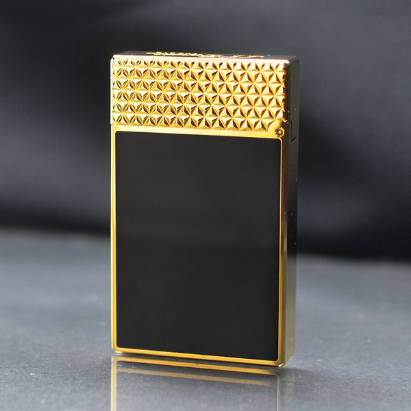 Bật lửa ST Dupont sơn mài đen nắp hoa văn tam giác D232