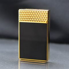 Bật lửa ST Dupont sơn mài đen nắp hoa văn tam giác D232