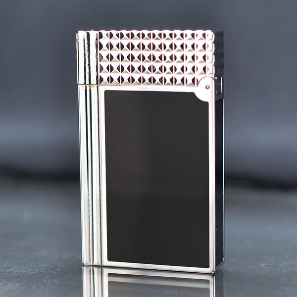 Bật lửa ST Dupont Hong Kong sơn mài nắp kẻ ô vuông D168