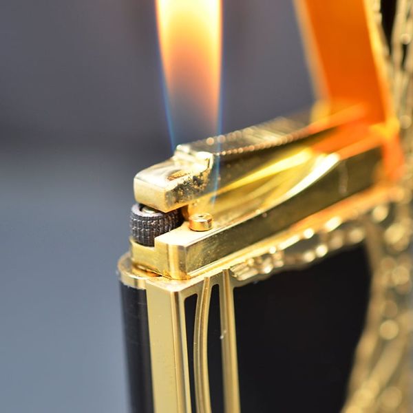 Bật lửa ST Dupont Sơn Mài Đẹp D194