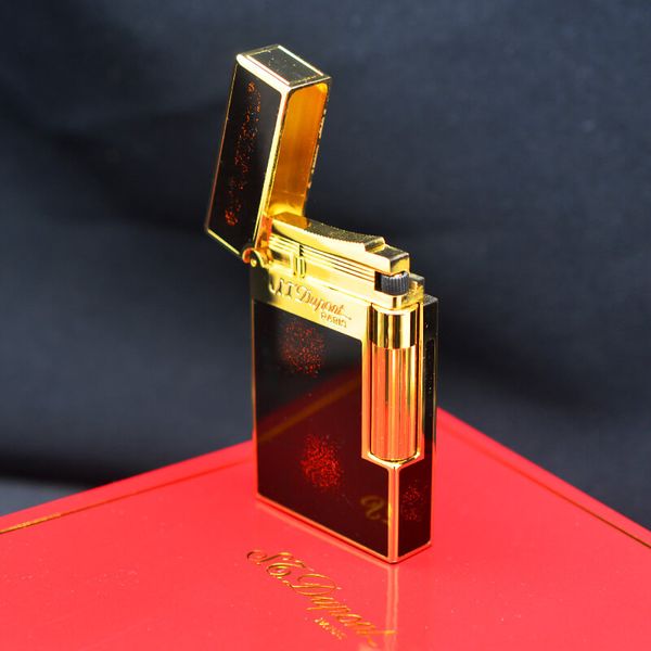 Bật Lửa ST Dupont Sơn Mài Đen Viền Rộng Phủ Nhũ D70