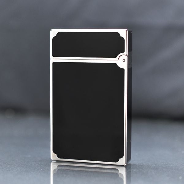 Bật lửa ST Dupont sơn mài đen viền vàng D125