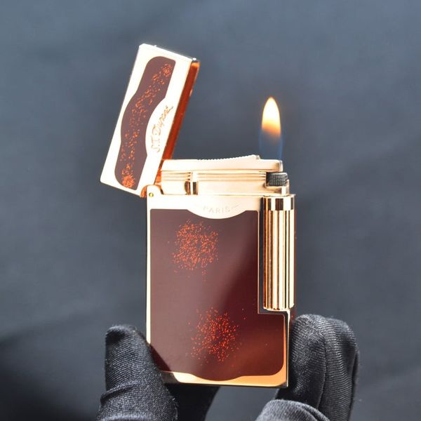 Bật lửa ST Dupont sơn mài đỏ chấm kim tuyến  D64