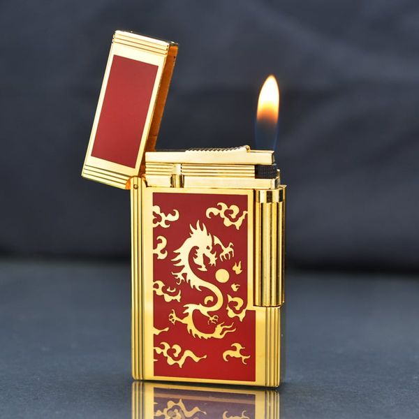 Bật lửa Dupont sơn mài đỏ hoa văn hình rồng D78
