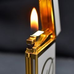 Dupont trắng chữ vàng chéo D155