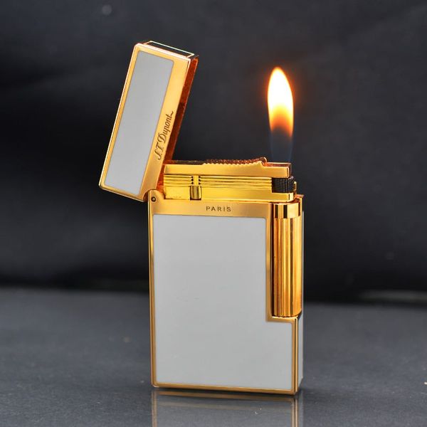 Bật lửa ST Dupont sơn mài trắng viền mạ vàng D135