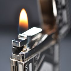 Men trắng viền vàng D82