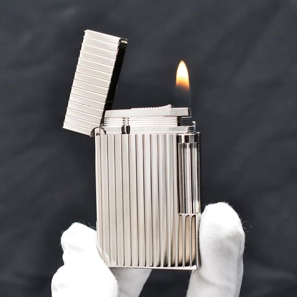 Bật lửa ST Dupont kẻ dọc song song D154