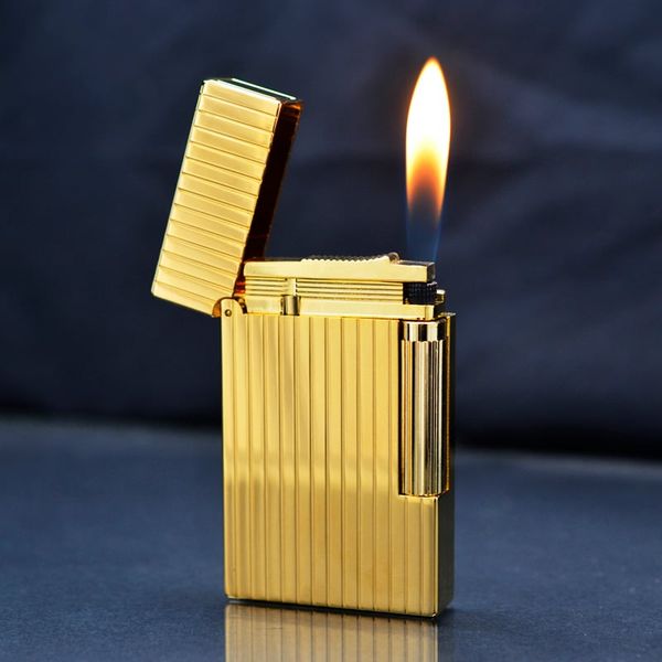 Bật lửa ST Dupont kẻ dọc song song D154