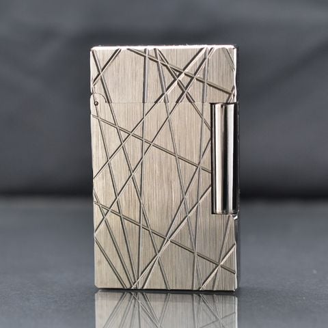 Bật lửa ST Dupont kẻ chìm chéo Độc Lạ D186