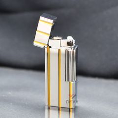 Bật Lửa Xăng Đá Calories Màu Bạc Kẻ Chìm Sọc Vàng CL05