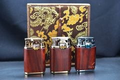 Bật lửa xăng Chief bọc gỗ đánh lửa dây chuyền CF227-501