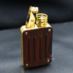 Bật lửa Chief xăng đá kẻ sọc dọc CF302