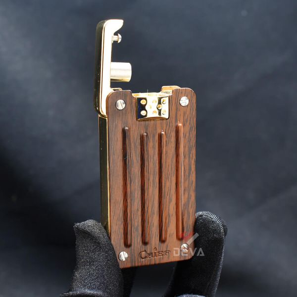 Bật lửa Chief xăng đá tự động có chốt khóa CF238