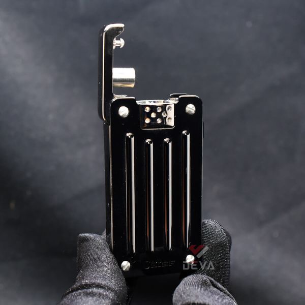 Bật lửa Chief xăng đá tự động có chốt khóa CF238