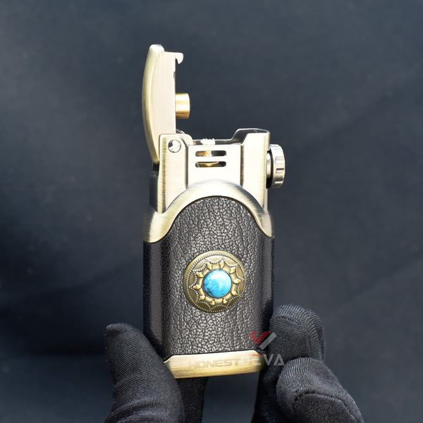 Bật lửa xăng đá Honest bọc da đính đá BCZ 786