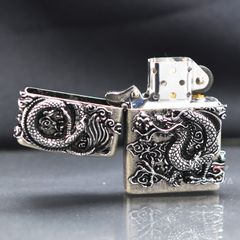 Bật lửa chính hãng Zorro Ốp Tượng Rồng Nổi 3D Z91723