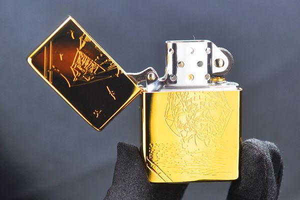 Bật lửa Zorro xăng đá chặt góc khắc thuyền buồm ZXL-007